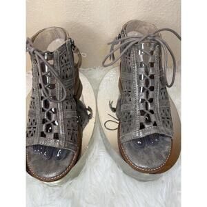 Sofft Shoes Womens Size 6.5 Nora Brown Leather Lace Up Sandals Comfort Stylish